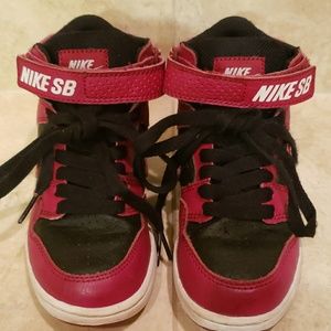 Nike midtops